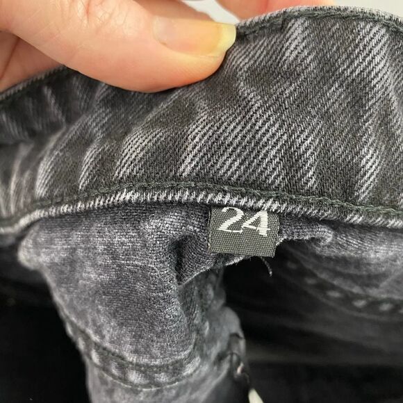 Carmar Black High Rise Slim Fit Distressed Floral Embroidered Denim Skirt - Picture 10 of 14